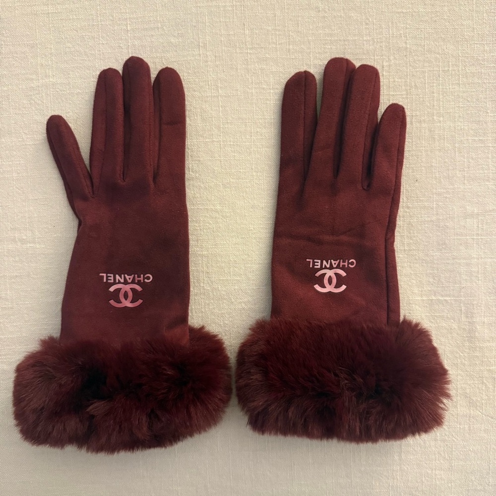 Chanel gloves
